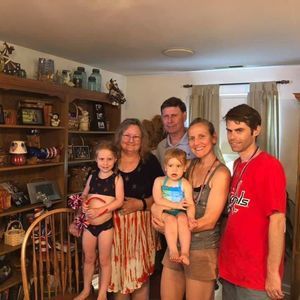 Meet your Posher, Dolores